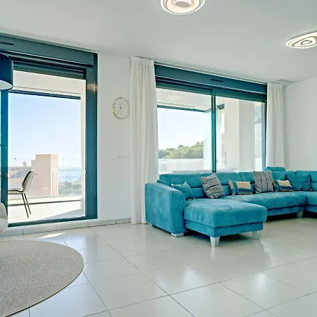 Ii-2 By Interhome Apartmán *